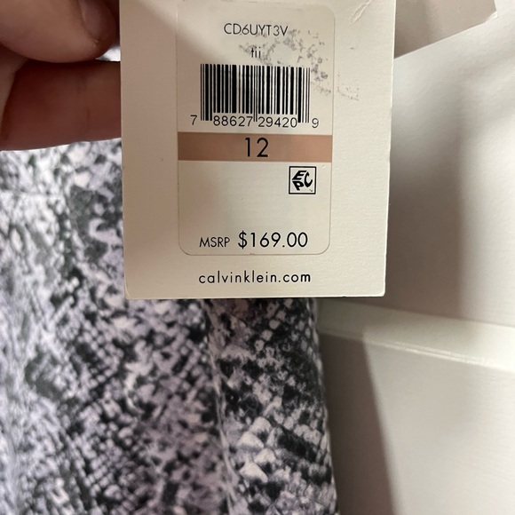 NWT. Calvin Klein dress. Size 12. snake print - Picture 4 of 5